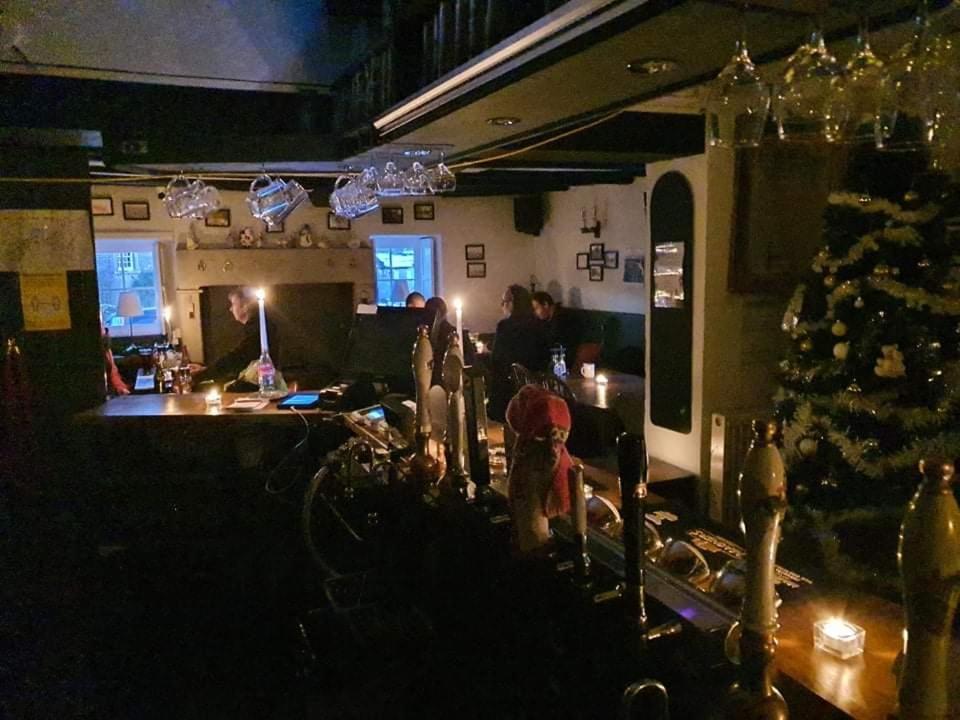 The Royal Oak Inn, Wetton Εξωτερικό φωτογραφία